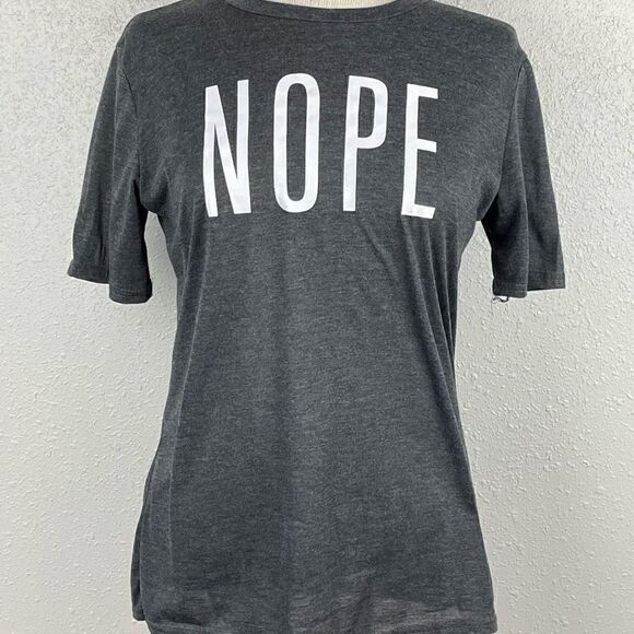 EUC Ealey Fushi Womens NOPE Short Sleeve Shirt Size M - Picture 1 of 6